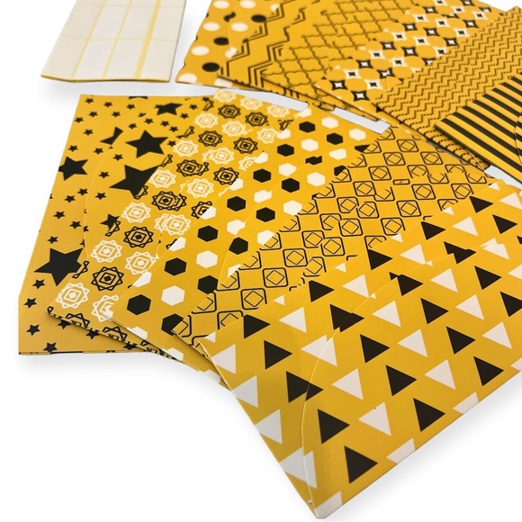 Set of 11 Budget Cash Envelopes - Picture 2 of 3